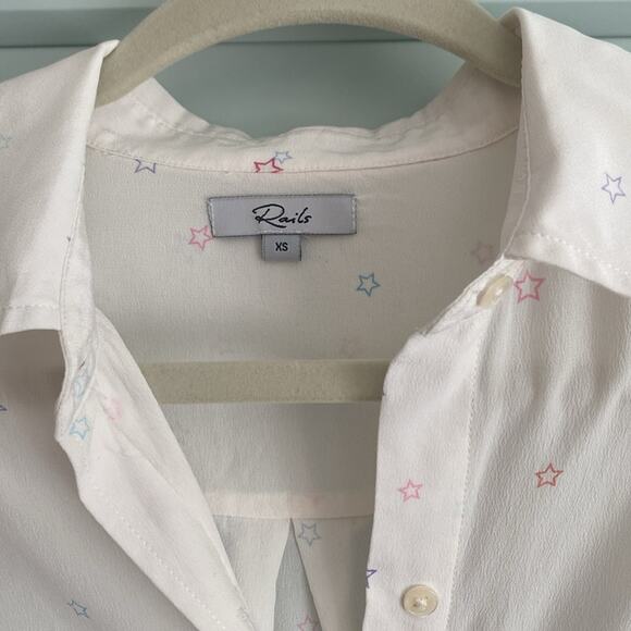 Rails Kate Pastel Stars Silk Button down blouse size xs - Picture 2 of 7